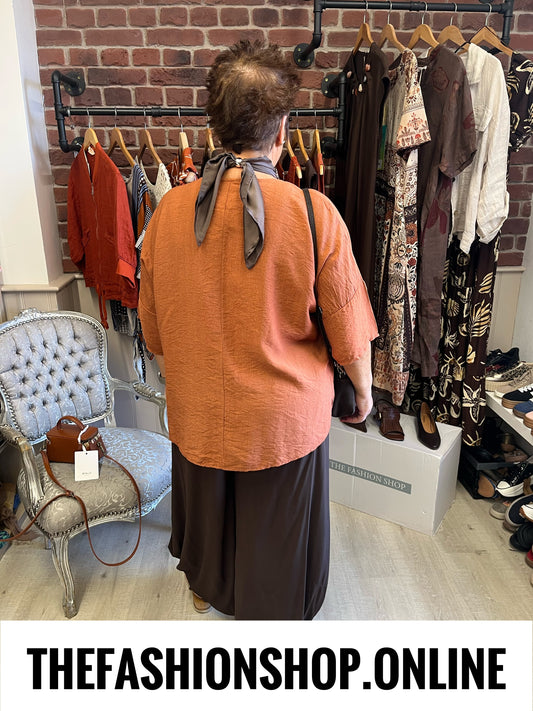 Nancy cinnamon button top 14-20