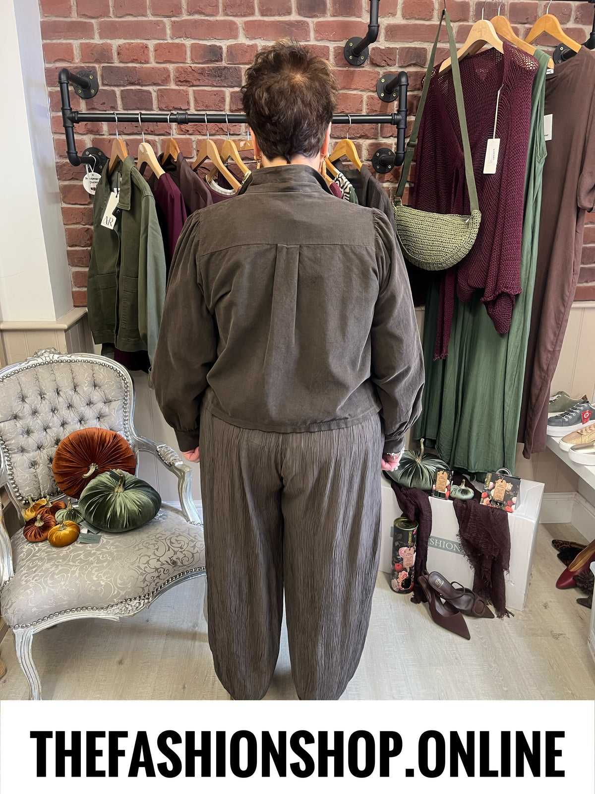 Dixie brown needle cord jacket 10-16