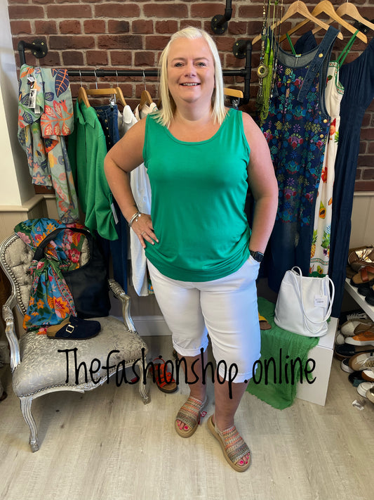 Plus size Bright  Green quality round neck vest 18-24