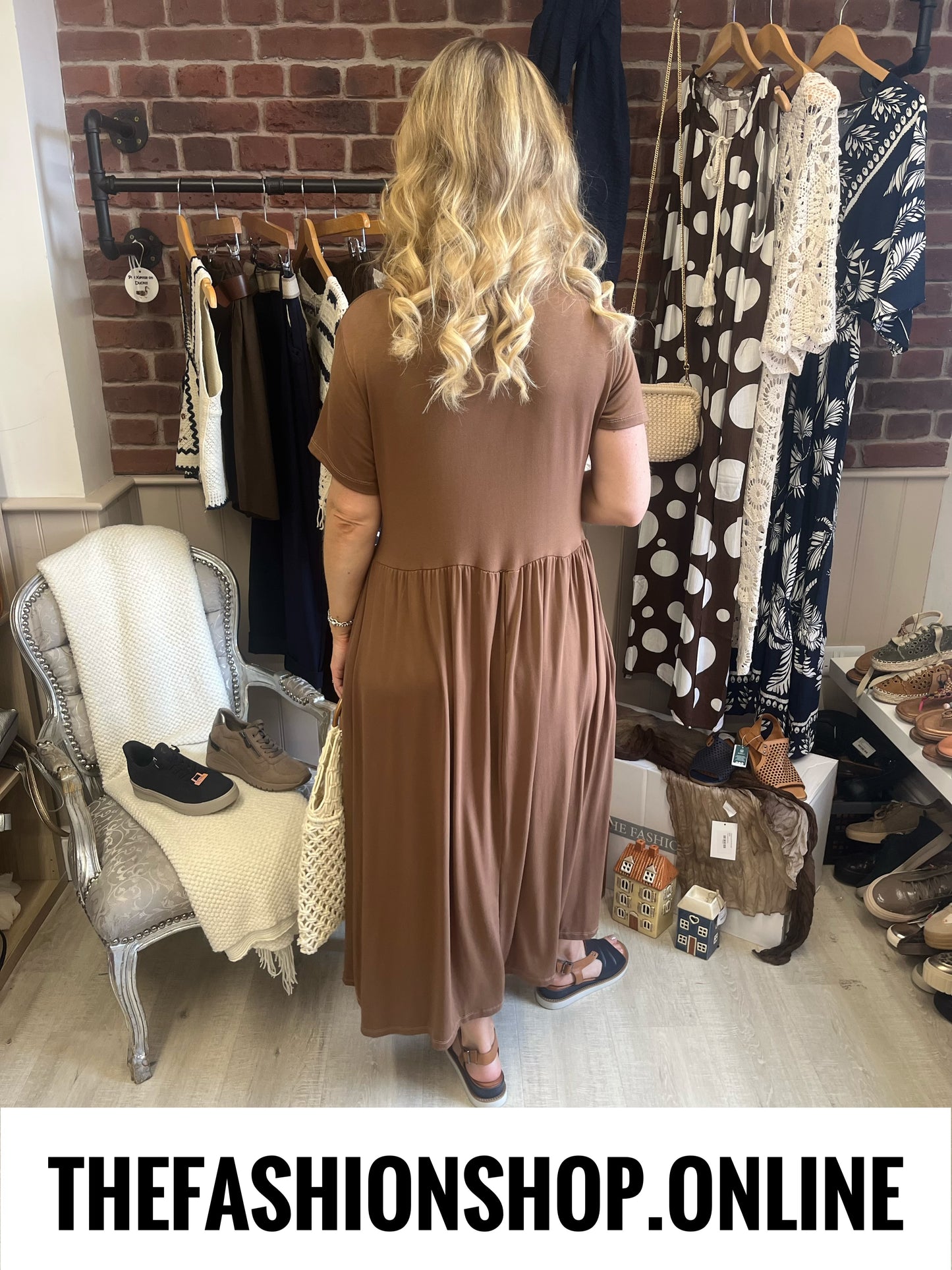 Carmen tan midi dress 10-16