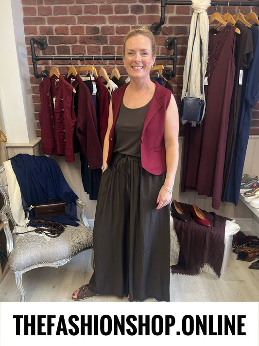 Maria wine knitted waistcoat 8-12