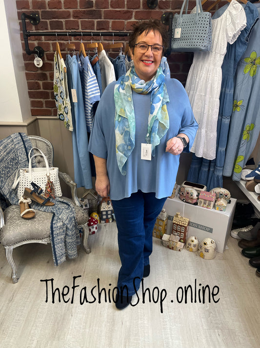 Abigail denim blue V neck top 16-24