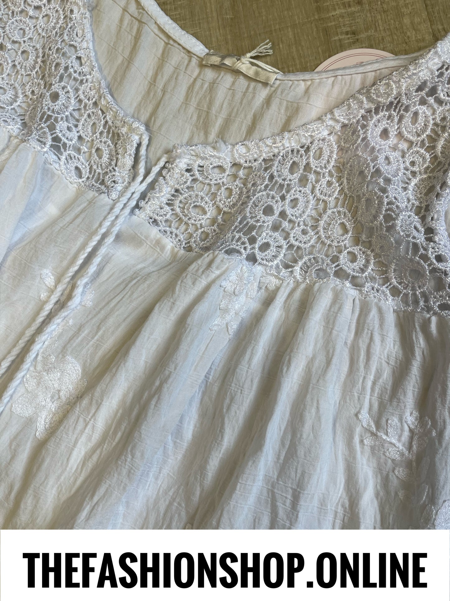 Kara white sleeveless top 10-20
