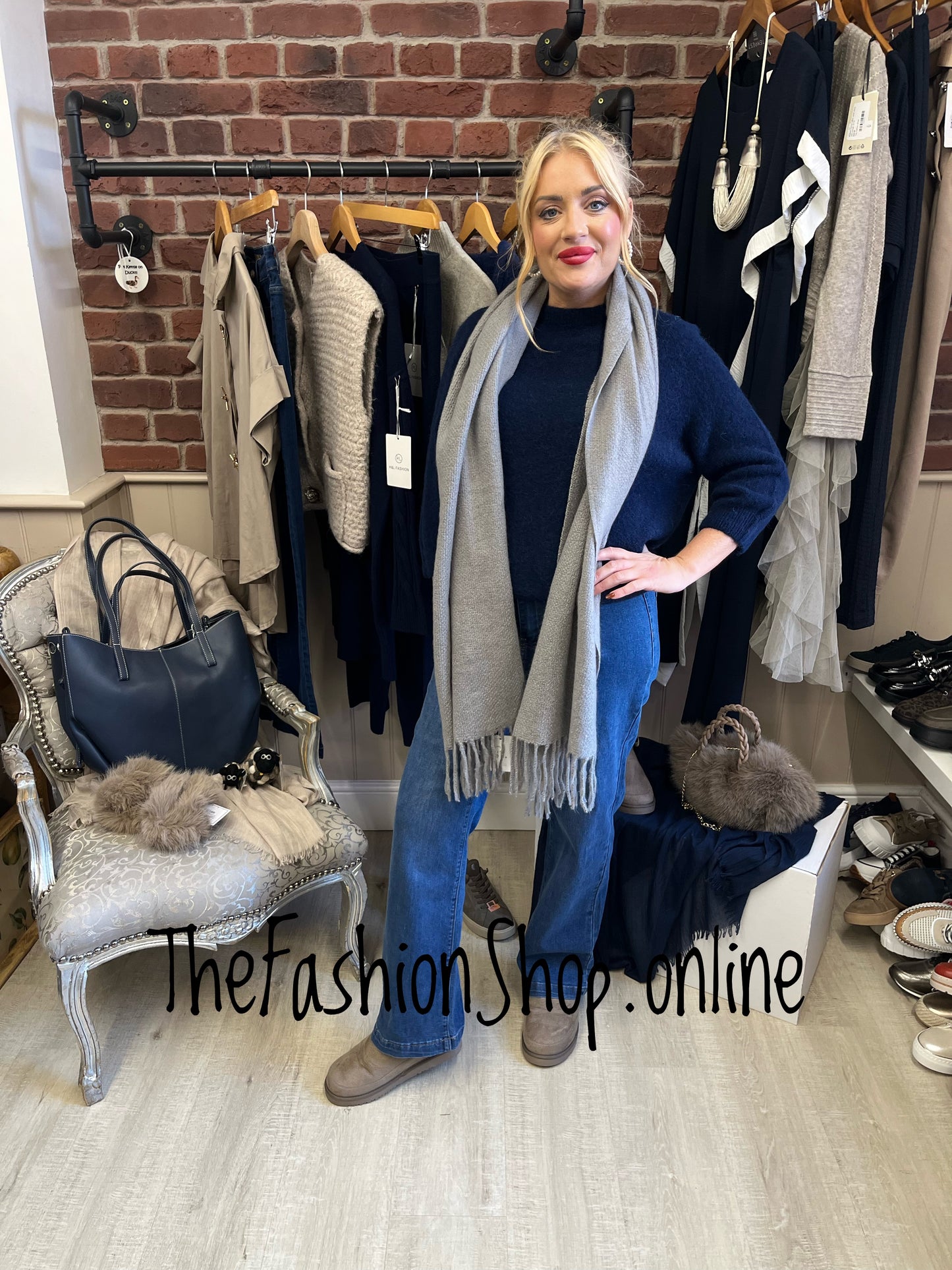 Jenny navy wool mix jumper 8-16 includes Alpaca wool