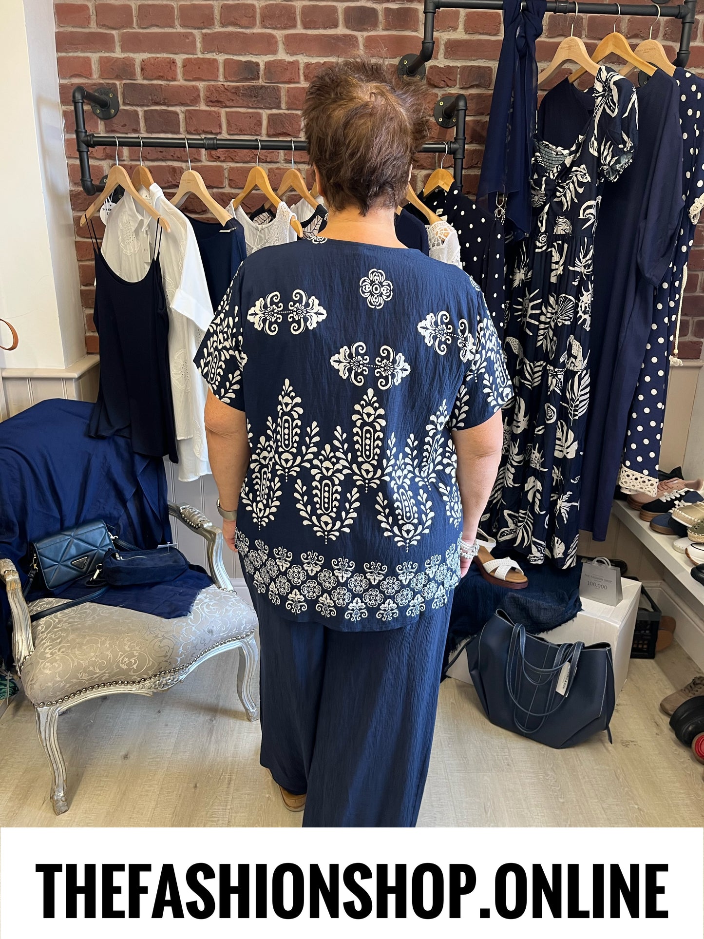 Harley navy damask print top 12-18