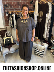 Natasha brown textured top 14-22