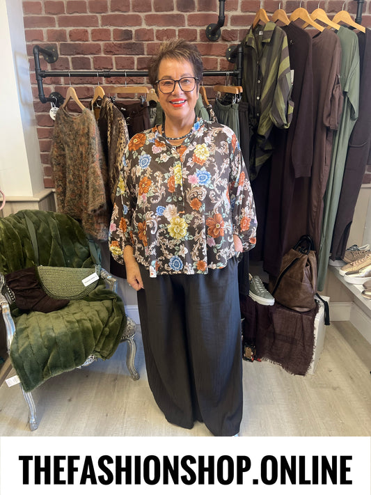 Evangeline brown floral blouse 10-18
