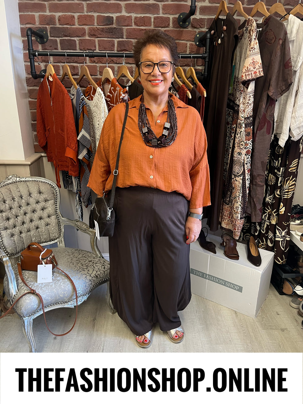 Julia cinnamon textured shirt 14-22