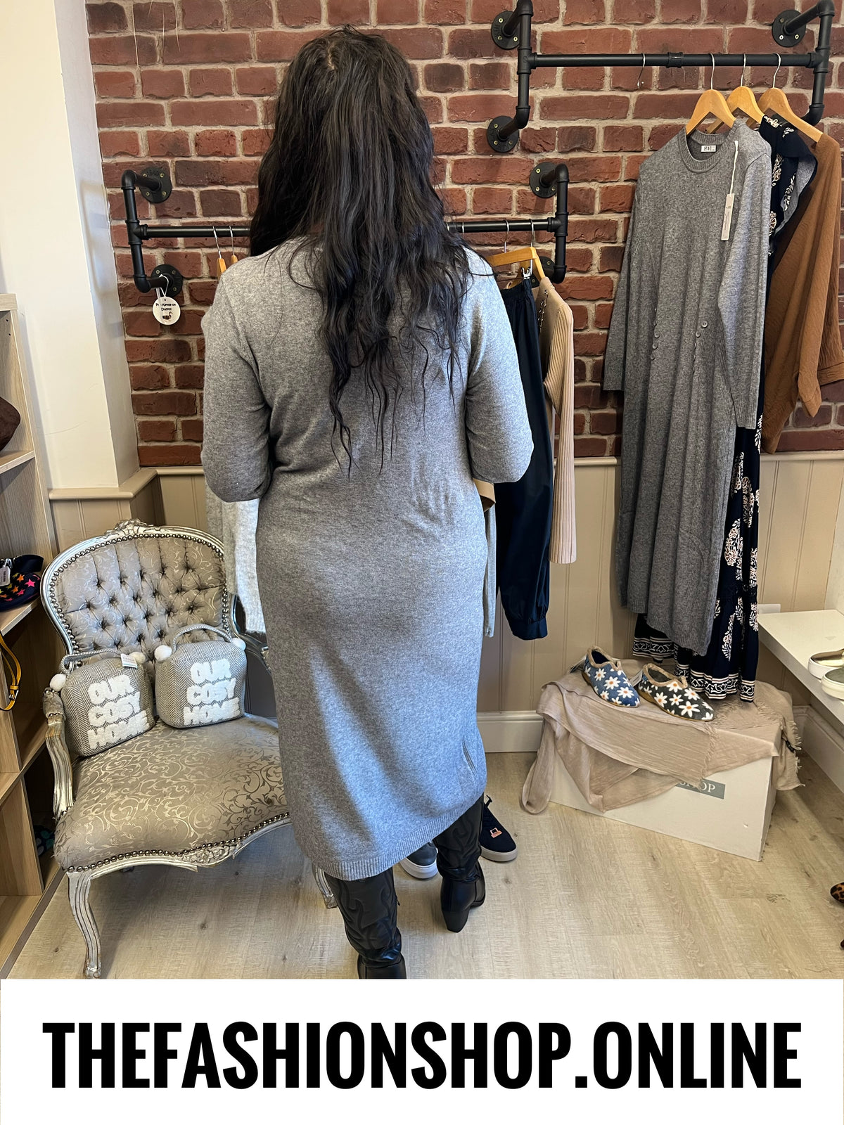 Olivia grey cashmere mix jumper dress sizes 12-14 and 16-18
