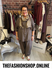 Nancy brown button top 14-20