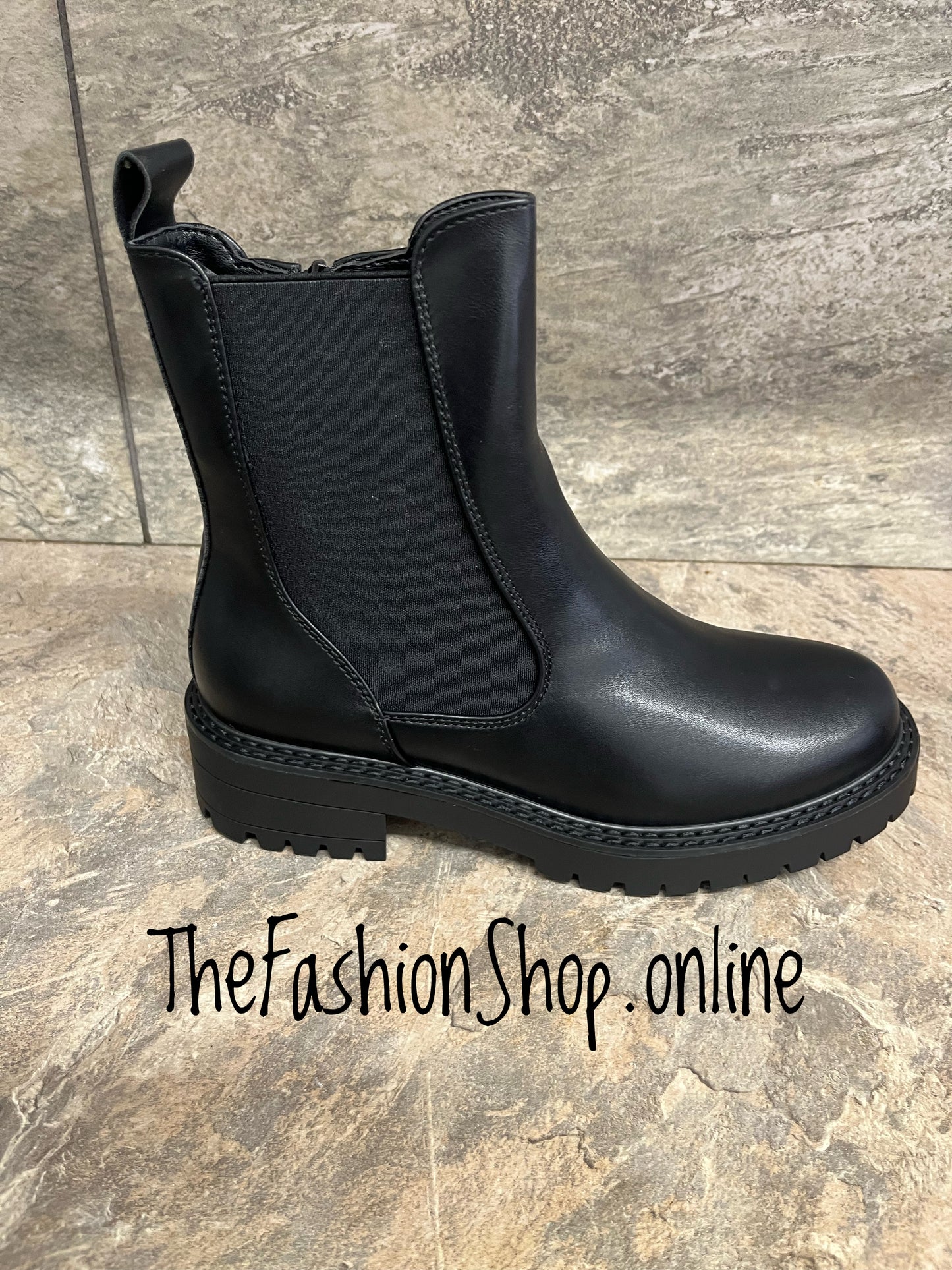 Gracie black Chelsea boot sizes 3-8 (36-41)