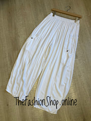 Dana white relaxed trousers 12-20