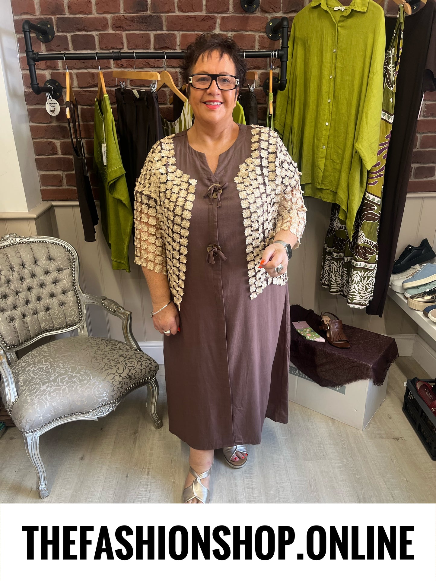 Aurora gold daisy cardigan 10-18