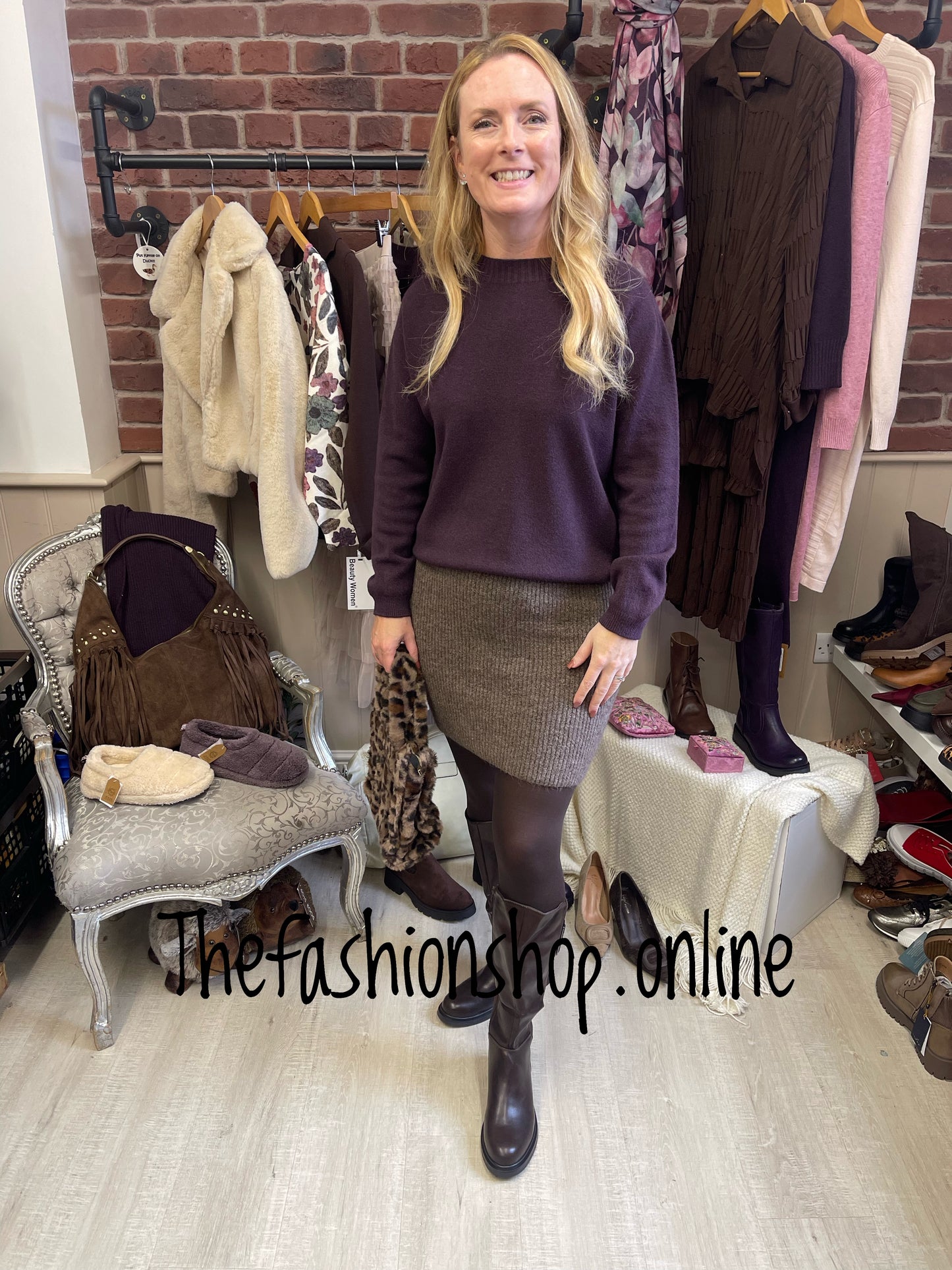 Isla Pencil Skirt in Light Brown 8-14