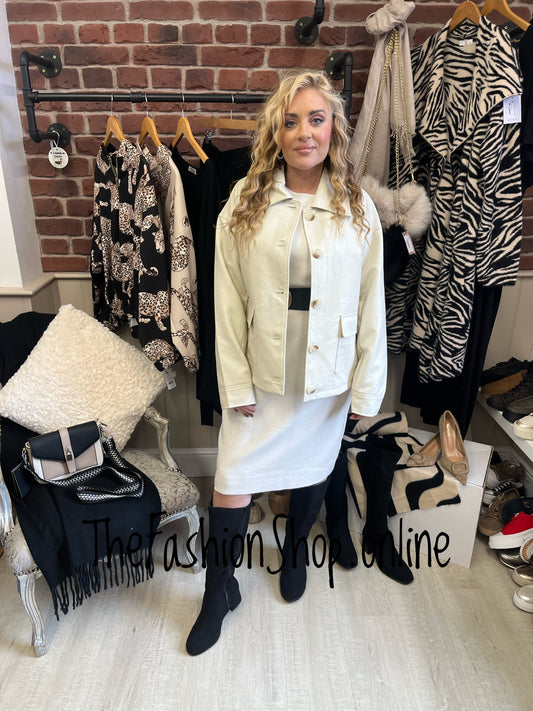 Jocelyn cream faux leather box jacket sizes 8-14 and 14-18