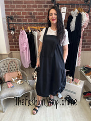 Saskia black pinafore dress 12-18