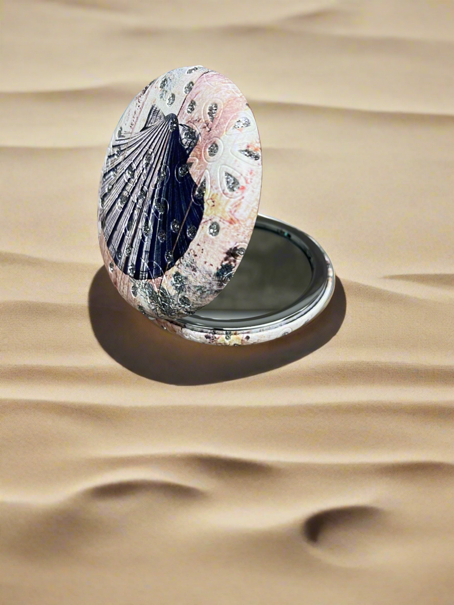 Sarah Tempest seashell compact mirror