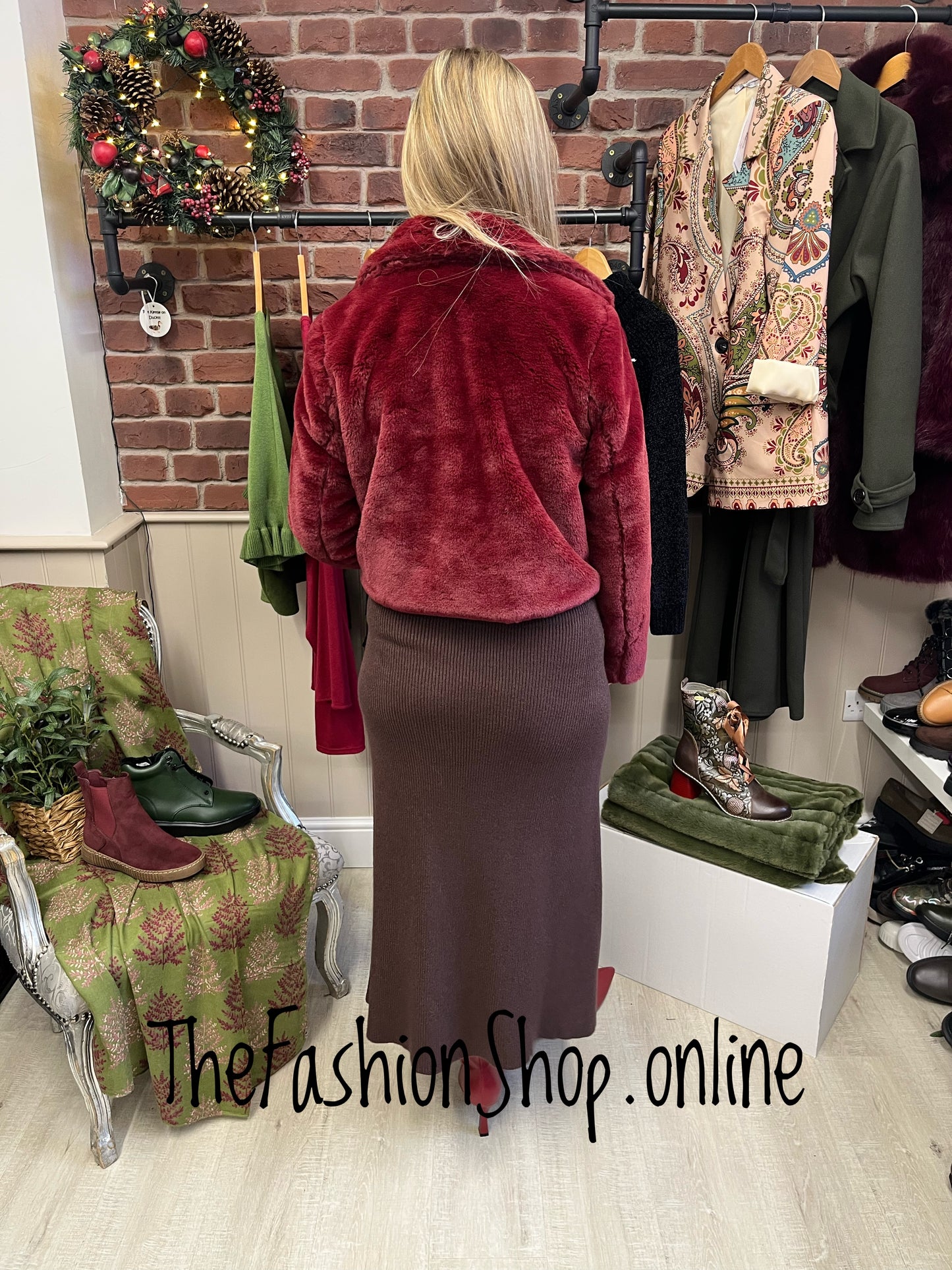 Casey wine faux fur jacket 8-12