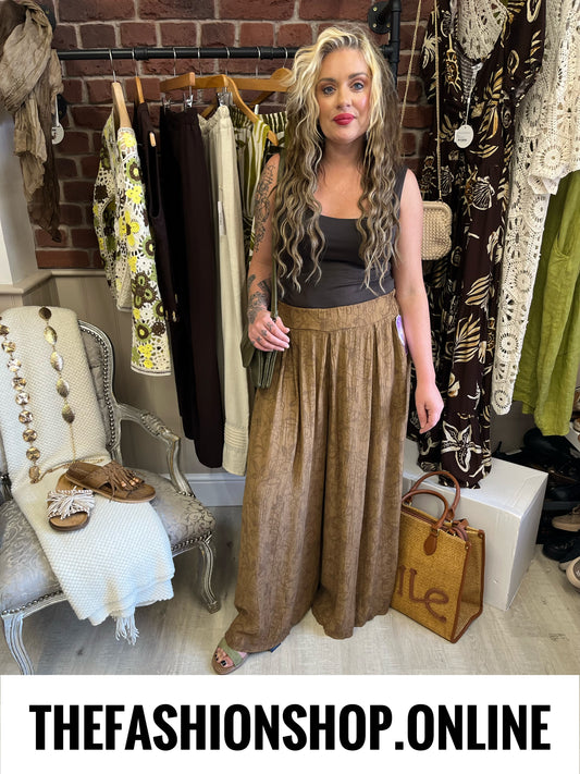 Tiffany camel jacquard wide leg trousers 10-16