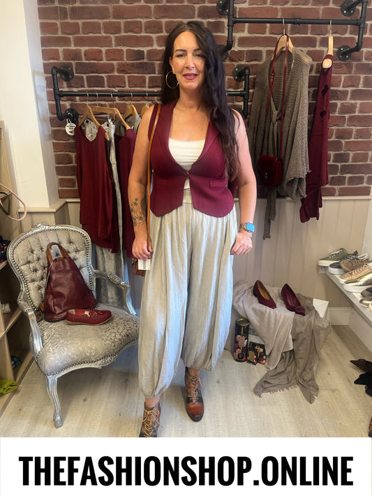 Maria wine knitted waistcoat 8-12