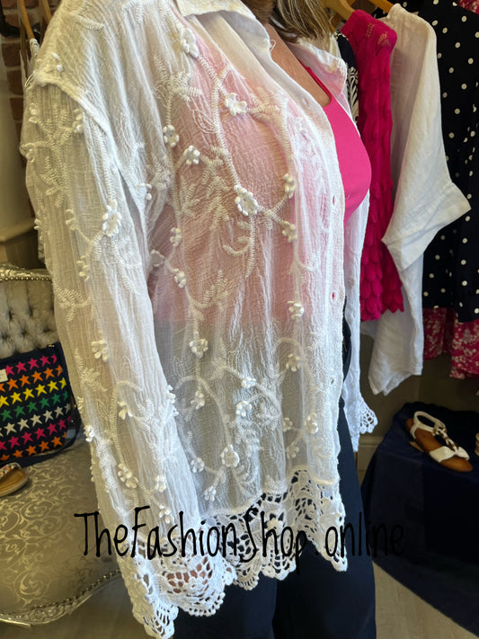 Imogen white lace hem blouse 12-18