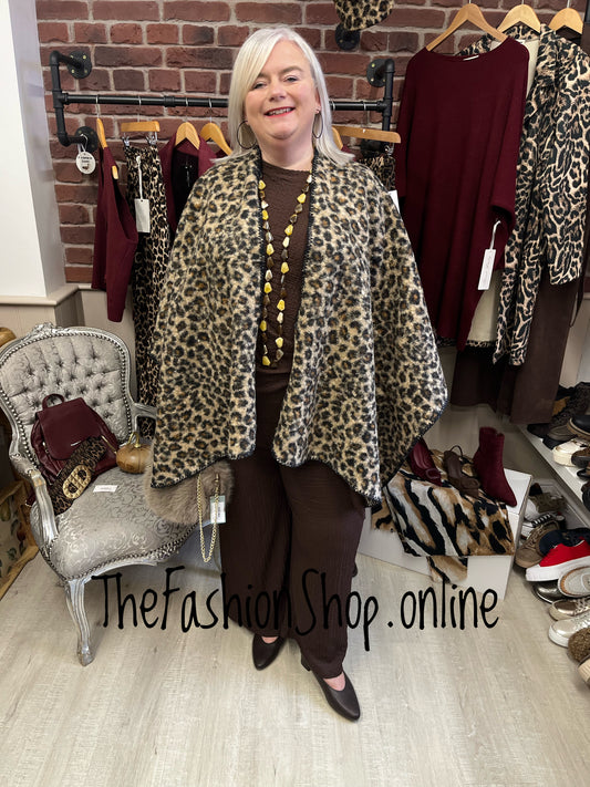 Saffron leopard print boucle poncho - free size