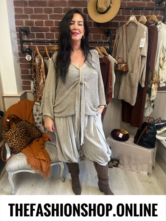 Pamela latte tie front knit 12-20