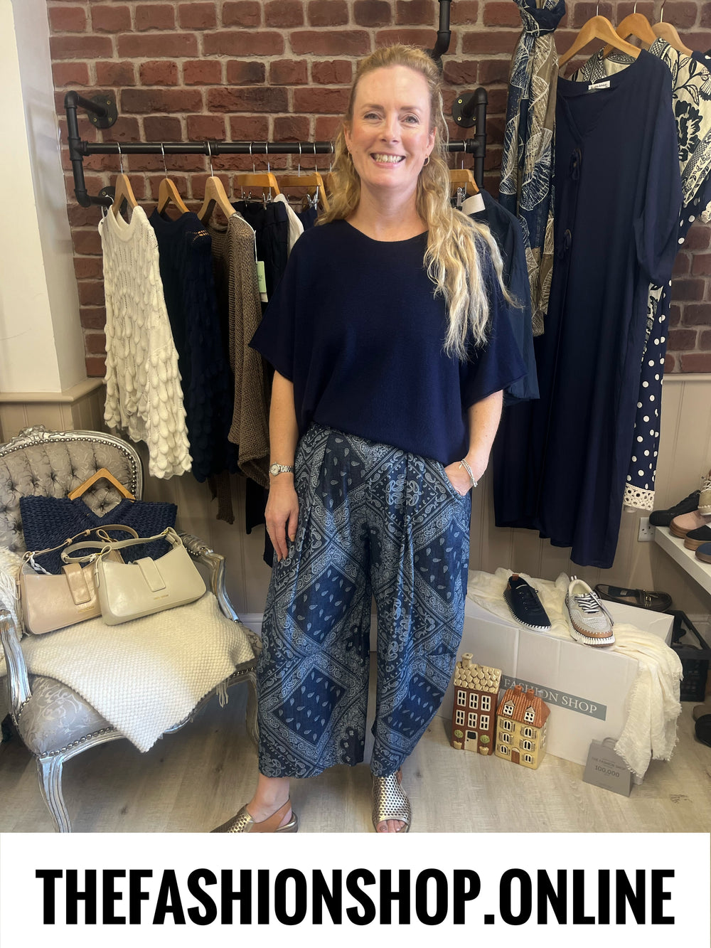 Ava navy knitted top 12-18