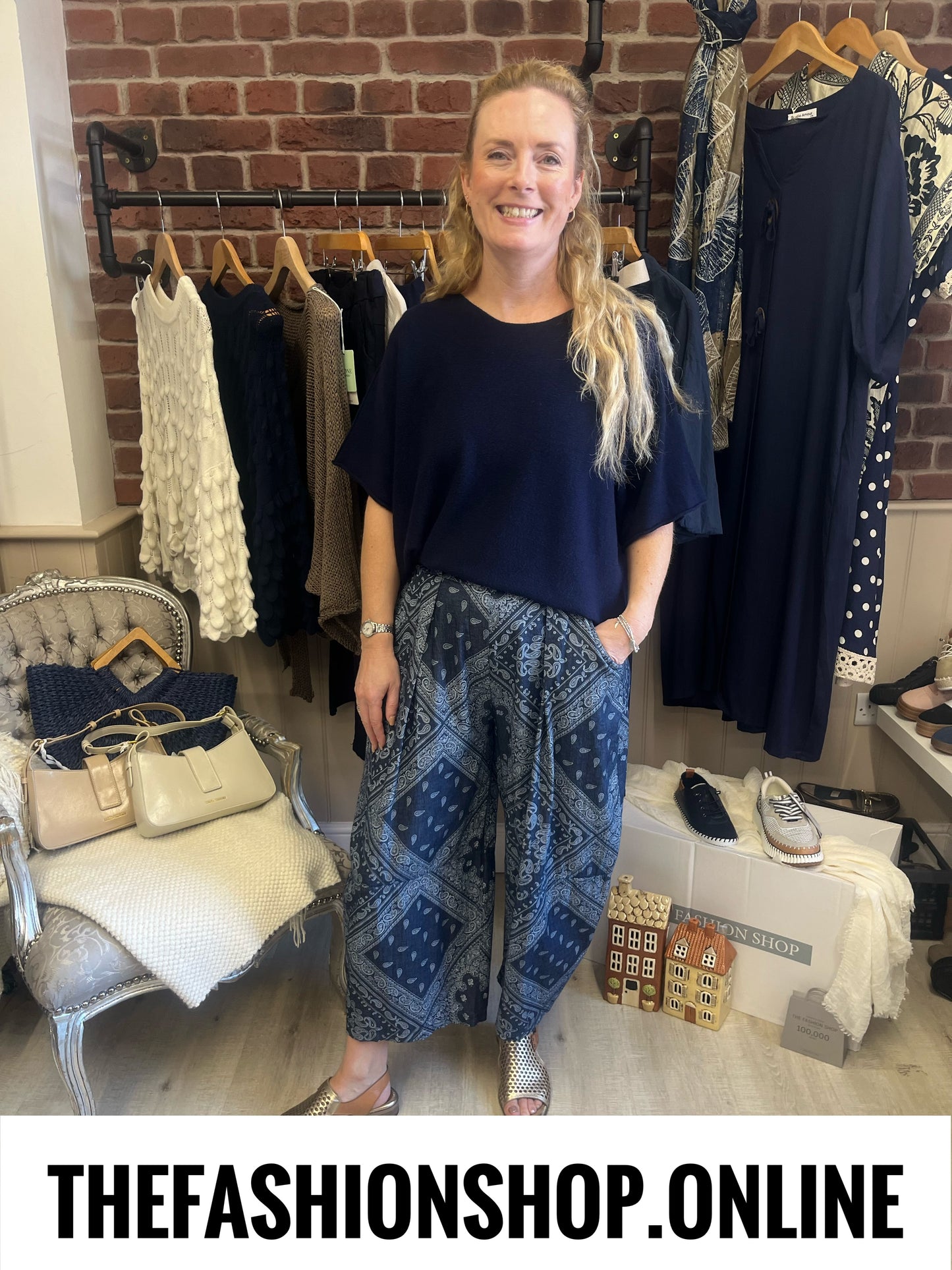 Ava navy knitted top 12-18
