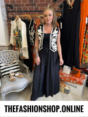 Tammy black wide leg trousers 10-22