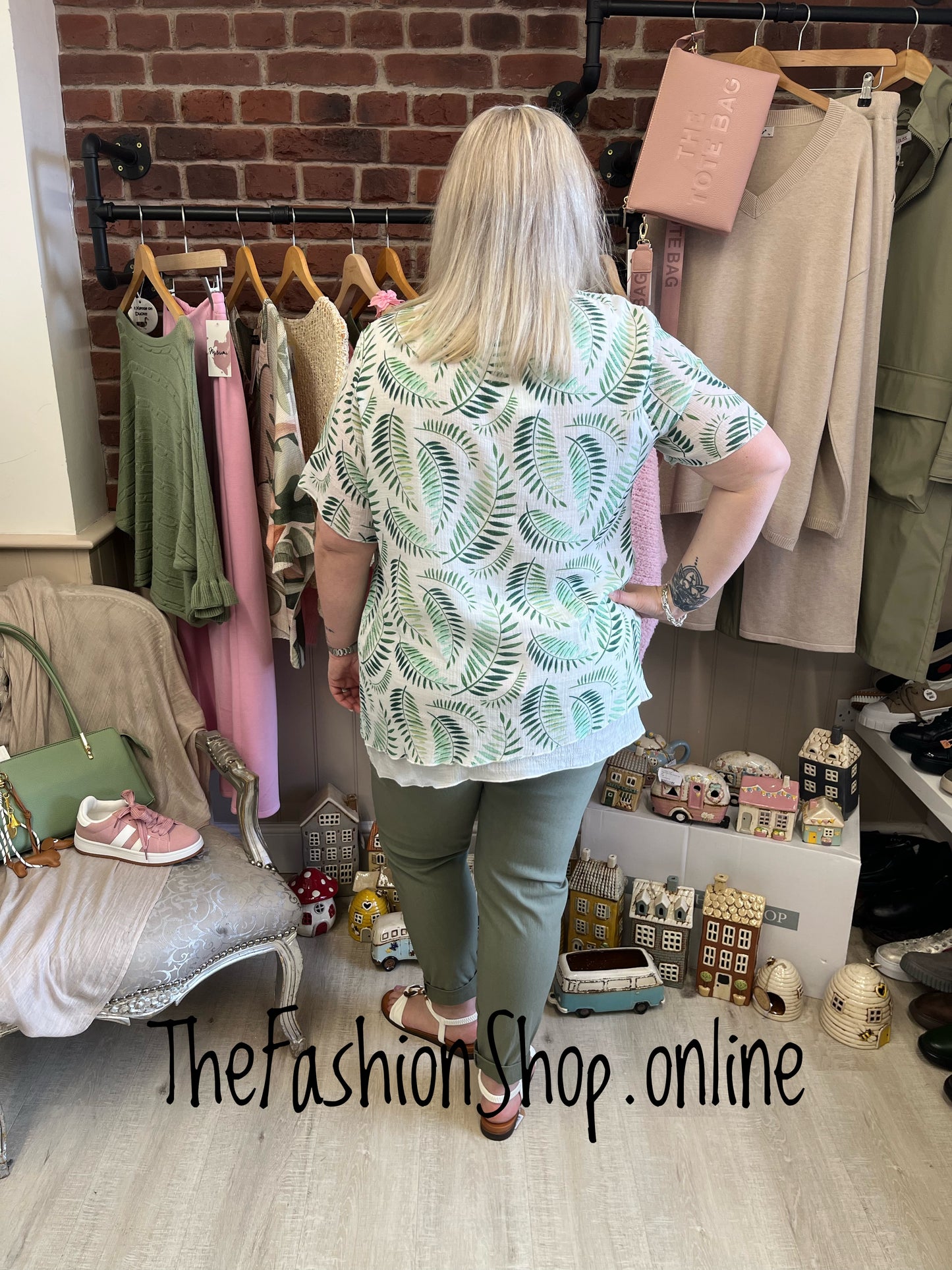 Yasmin green leaf layered top sizes 14, 16 and 18