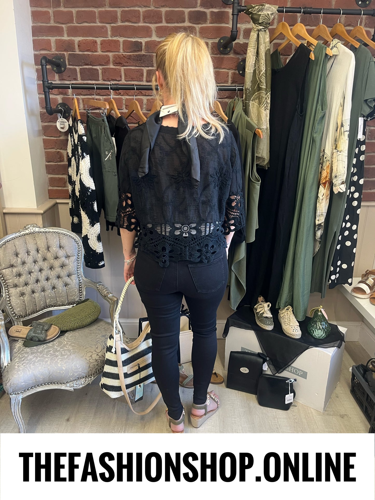 Chrissie black lace blouse 8-16
