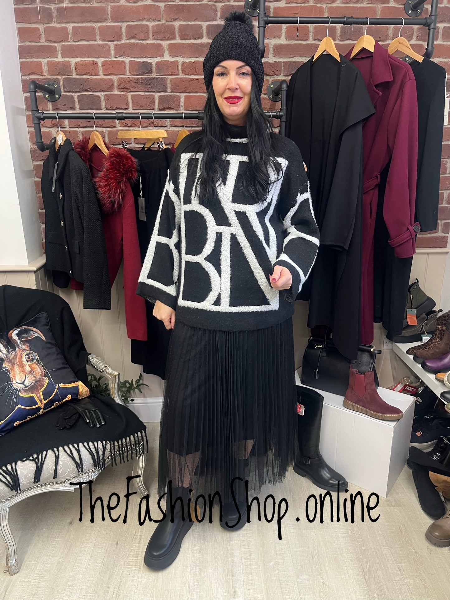 Tessa abstract wool mix slogan jumper sizes 10-12, 14-16 and 18-20