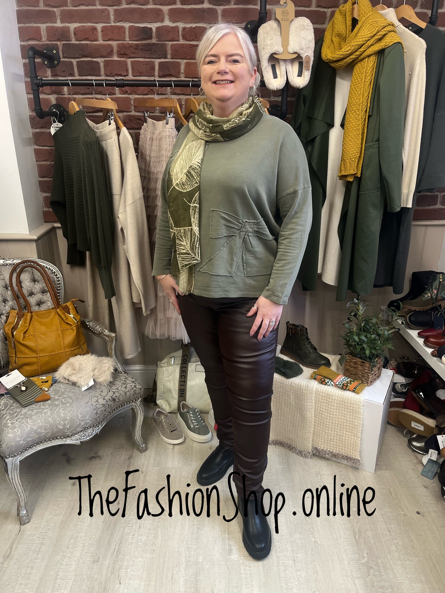 Imogen khaki bow sweatshirt sizes 10-14 and 16-20