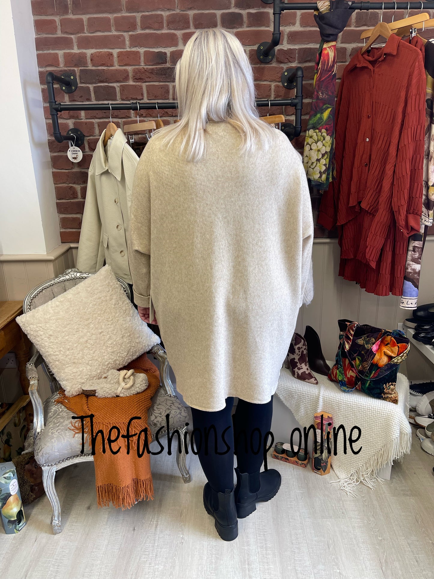 Anita beige ribbed jumper 18-24