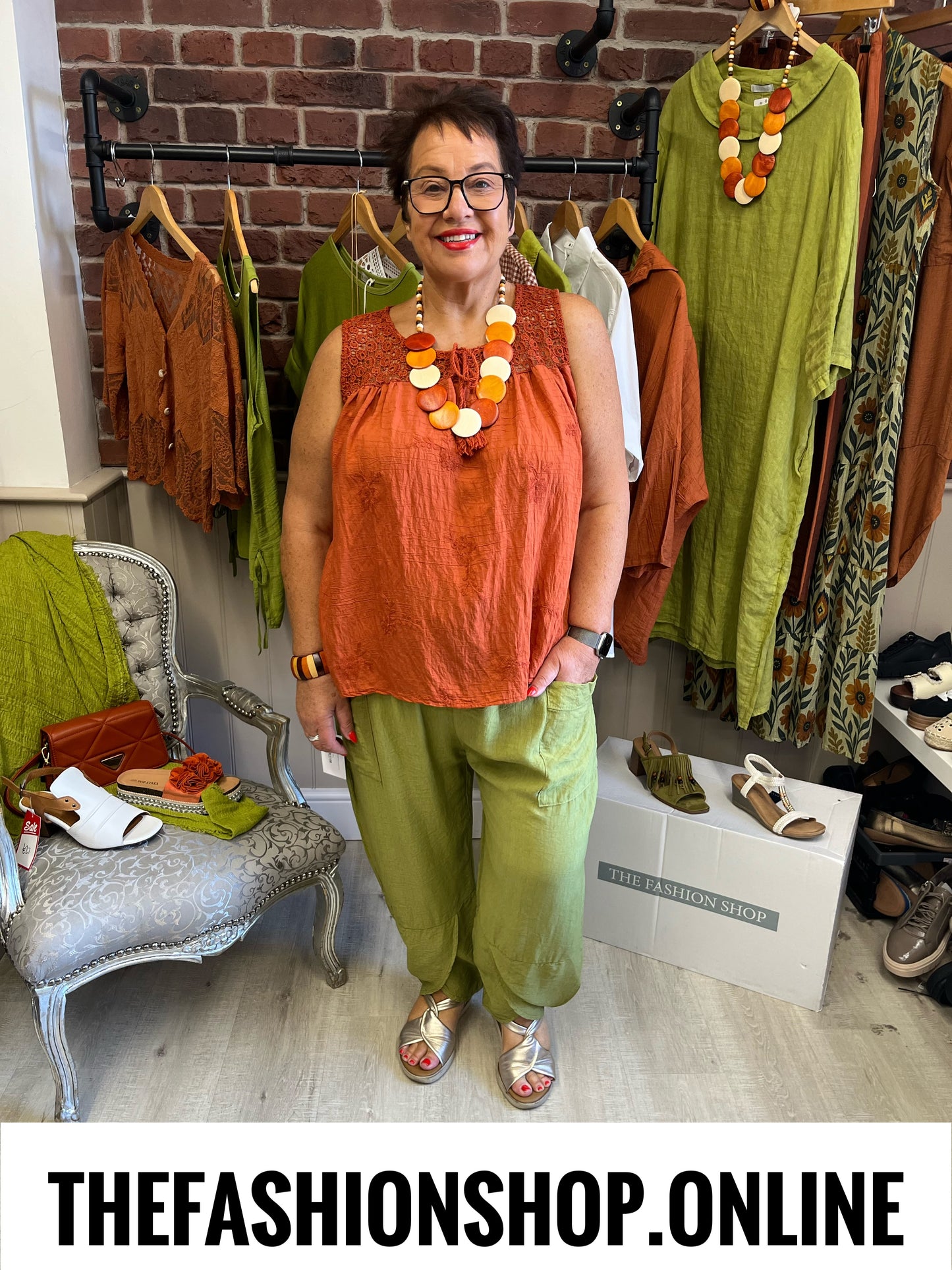 Jessie olive tulip hem trousers 12-20
