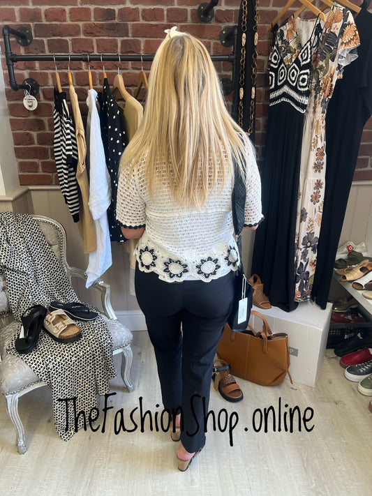 Helena white with black crochet button top 8-12