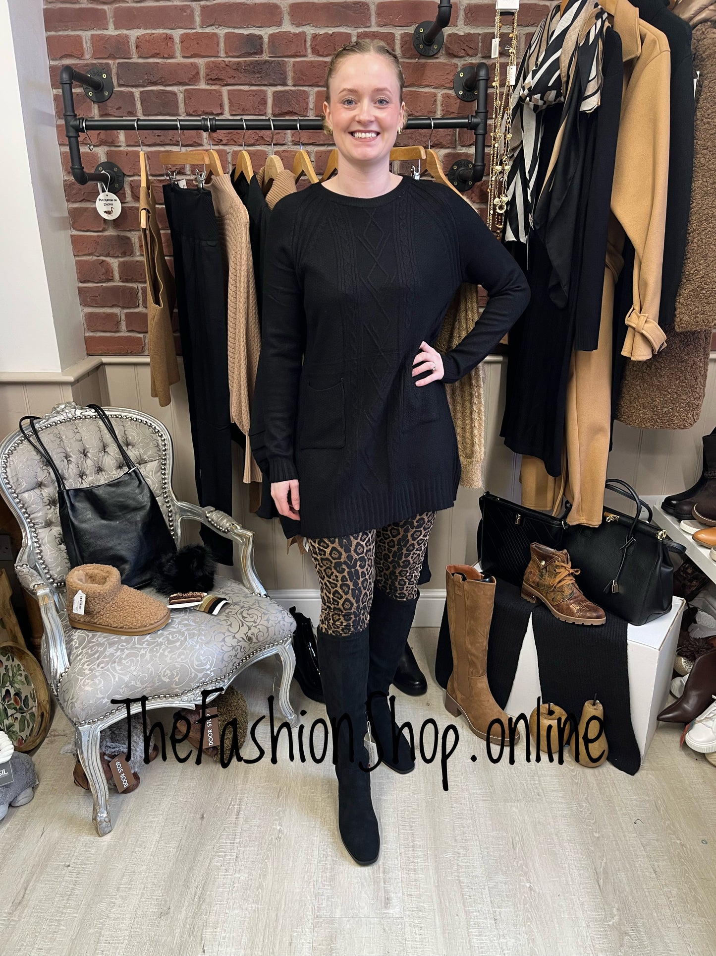 Natalie leopard print leggings sizes 12-14, 16-18 and 20-22