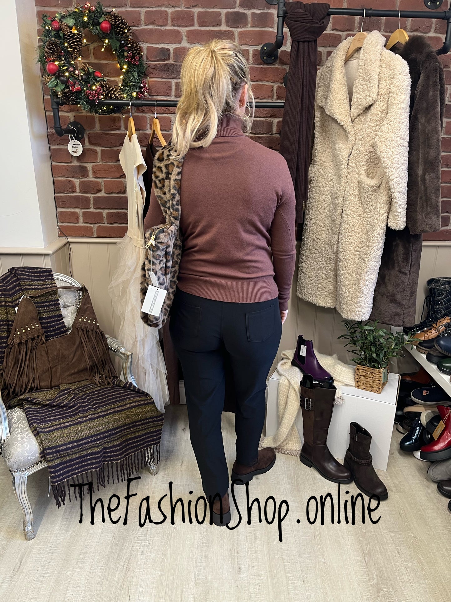 Brown polo neck jumper 8-10, 12-14