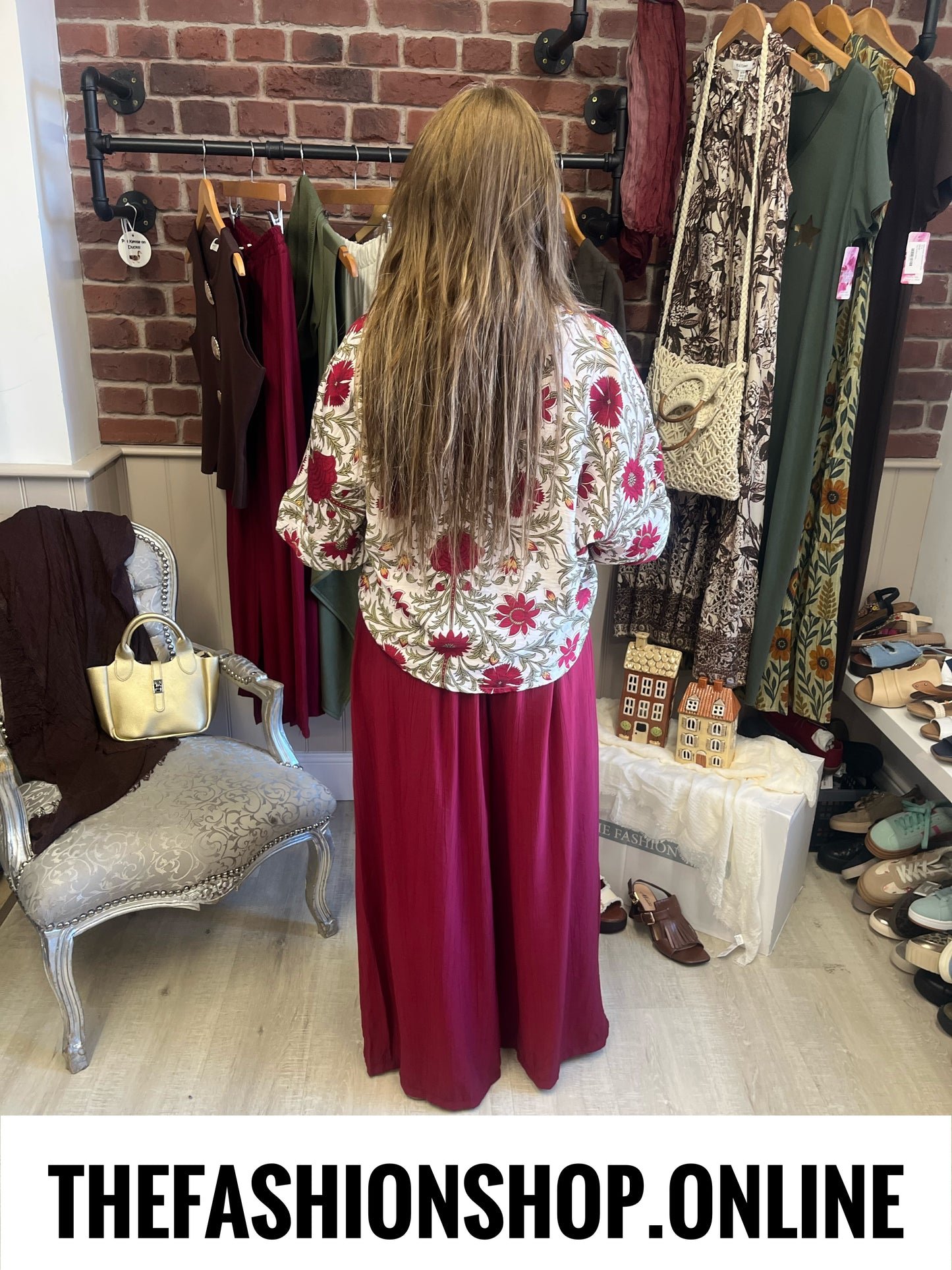Sholah wine and green floral top 10-16