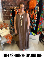 Athena brown maxi dress 14-24