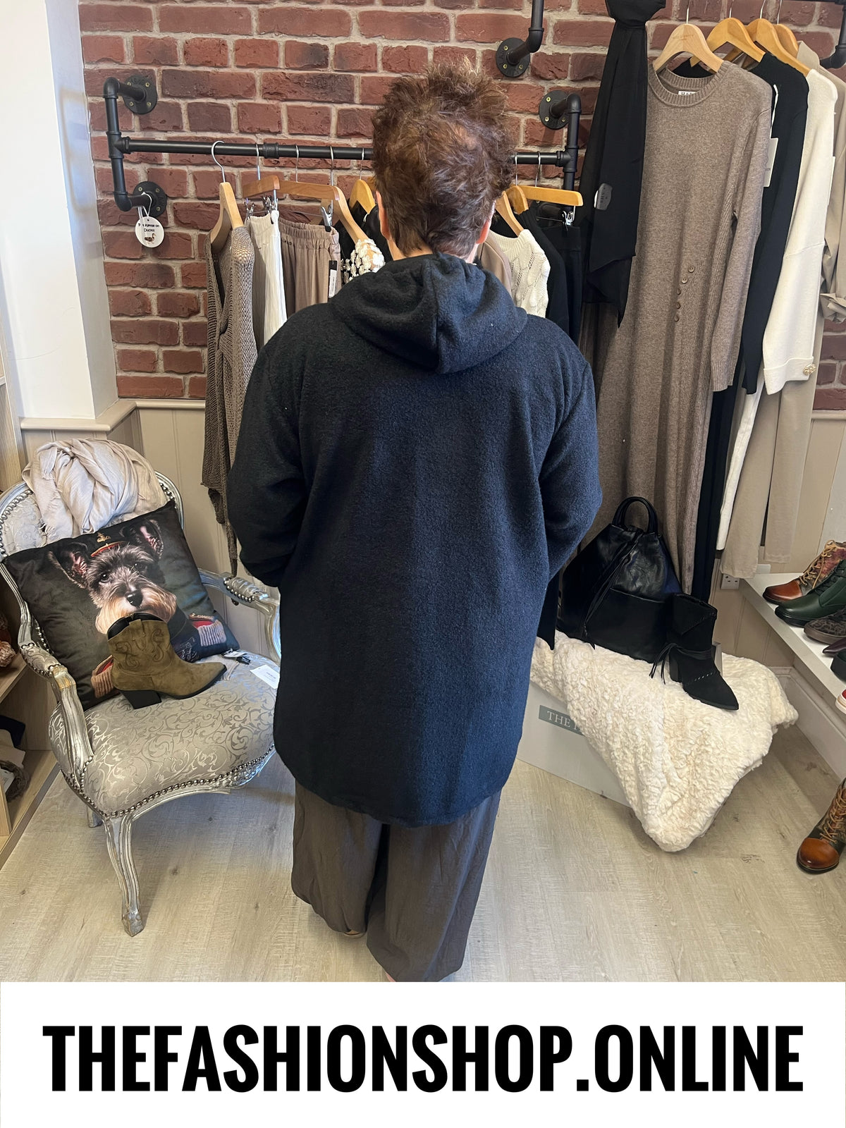 The Mila Coat in Black 16-22
