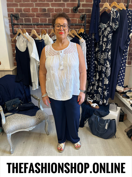 Kara white sleeveless top 10-20