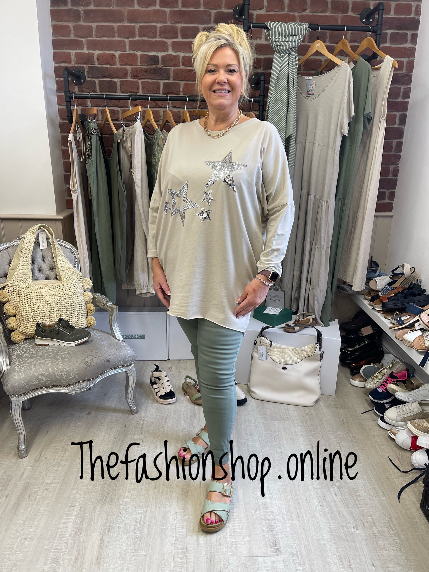 Beige multi star dipped hem sweatshirt 12-18