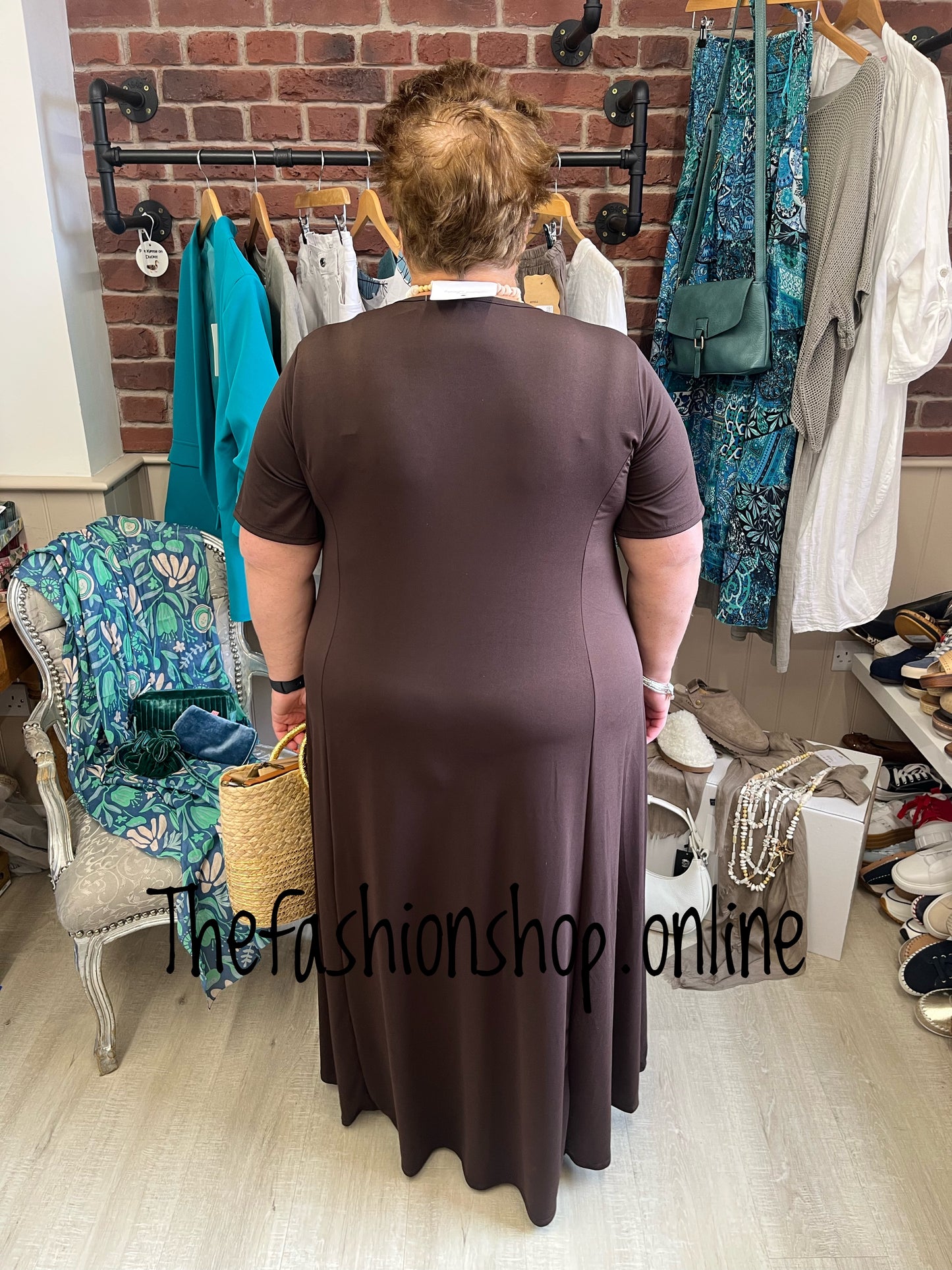 Sasha brown dress 18-24