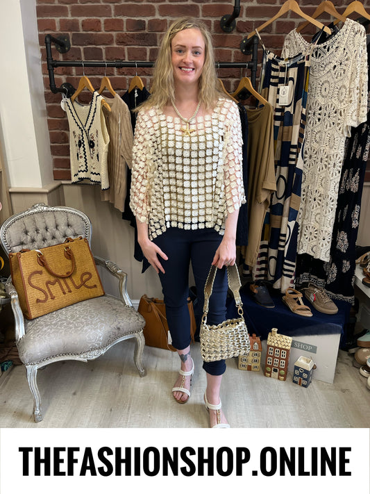 Aurora Cream daisy layering top 10-18