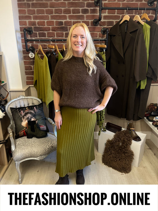 Jenny olive knitted A line skirt 10-16