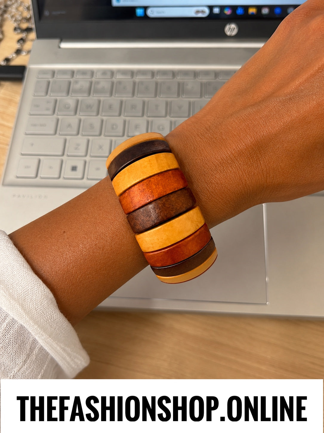 Sienna Curve Rustic elegance Wooden Elasticated Bracelet