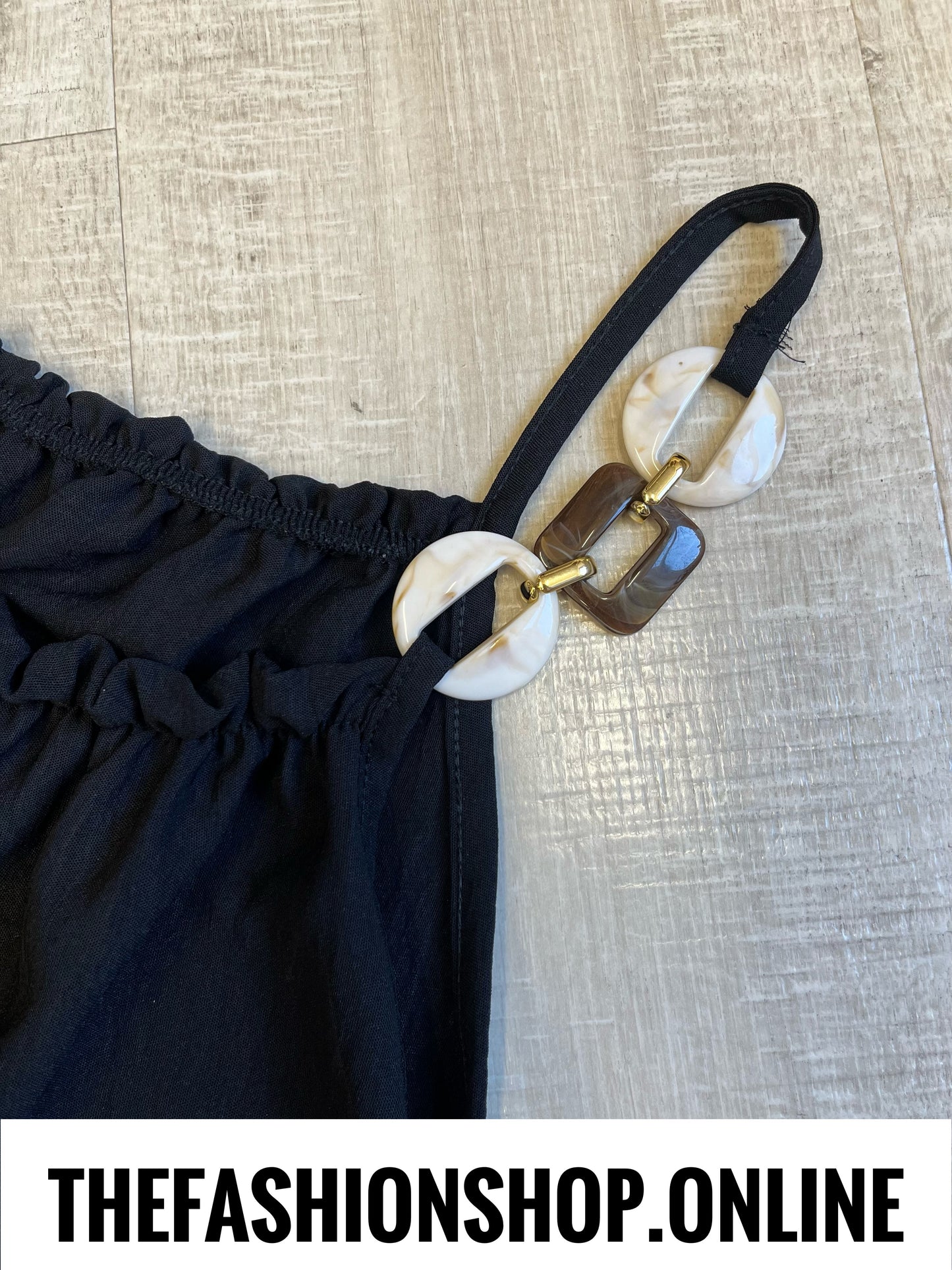 Janet black link strap top 14-20
