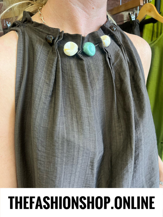Sierra brown beaded sleeveless top 8-16